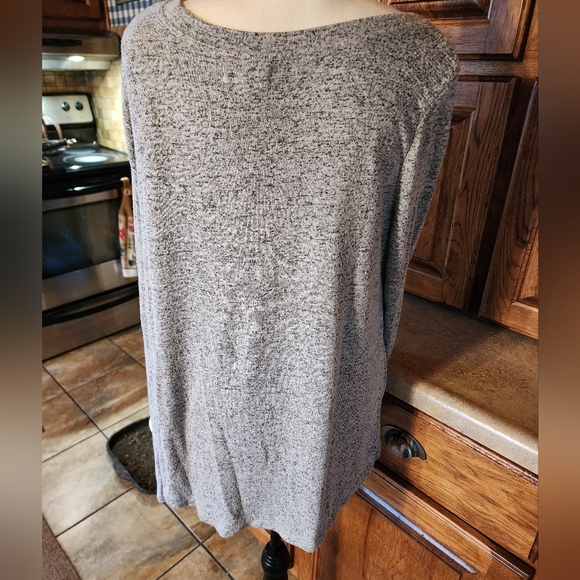 So Black and White Knit Long Sleeve Size L - Picture 3 of 5